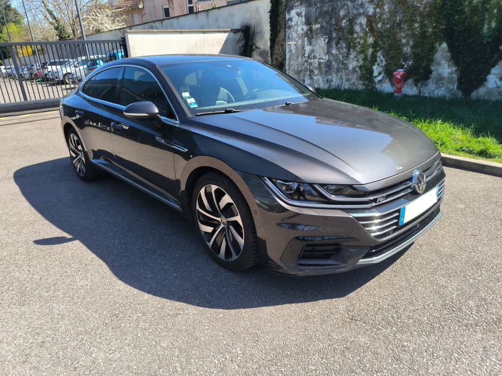 VOLKSWAGEN-ARTEON 1.5 TSI 150 R-LINE EXCLUSIVE DSG7 131G 